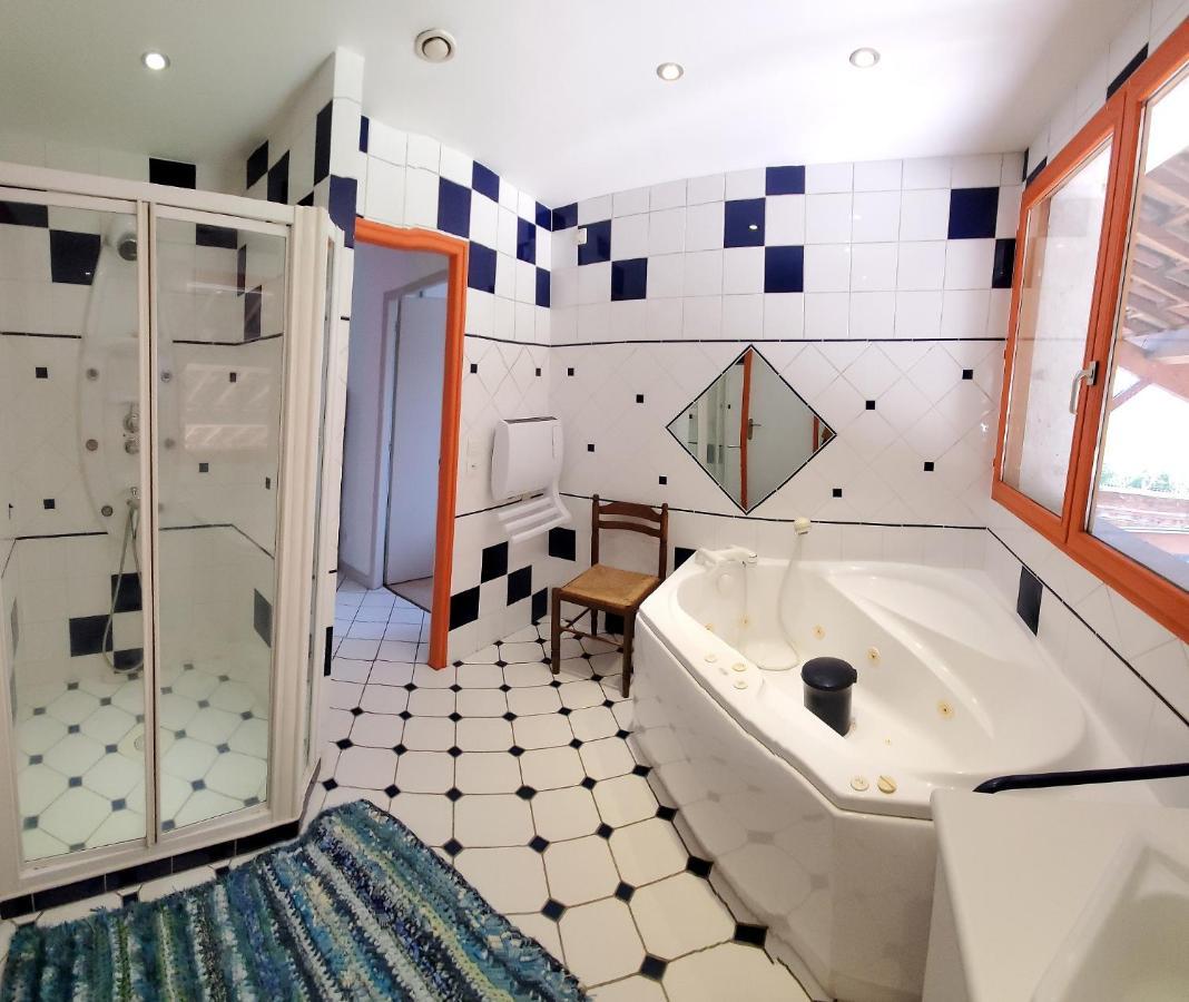 Chambres A La Campagne 모이랑 외부 사진